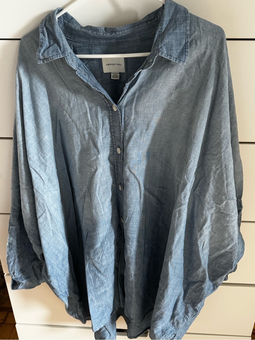 American Eagle Outfitters Women's Light Wash Blue Button-Down Shirt